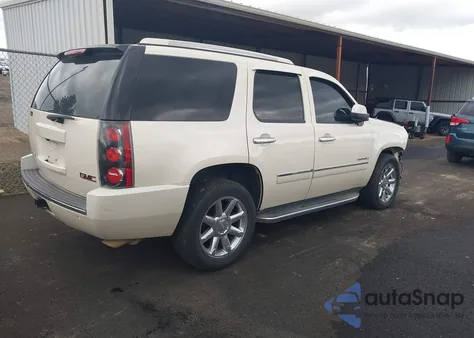 2013 GMC Yukon Denali z USA, uszkodzony, nr VIN 1GKS1EEF3DR334352